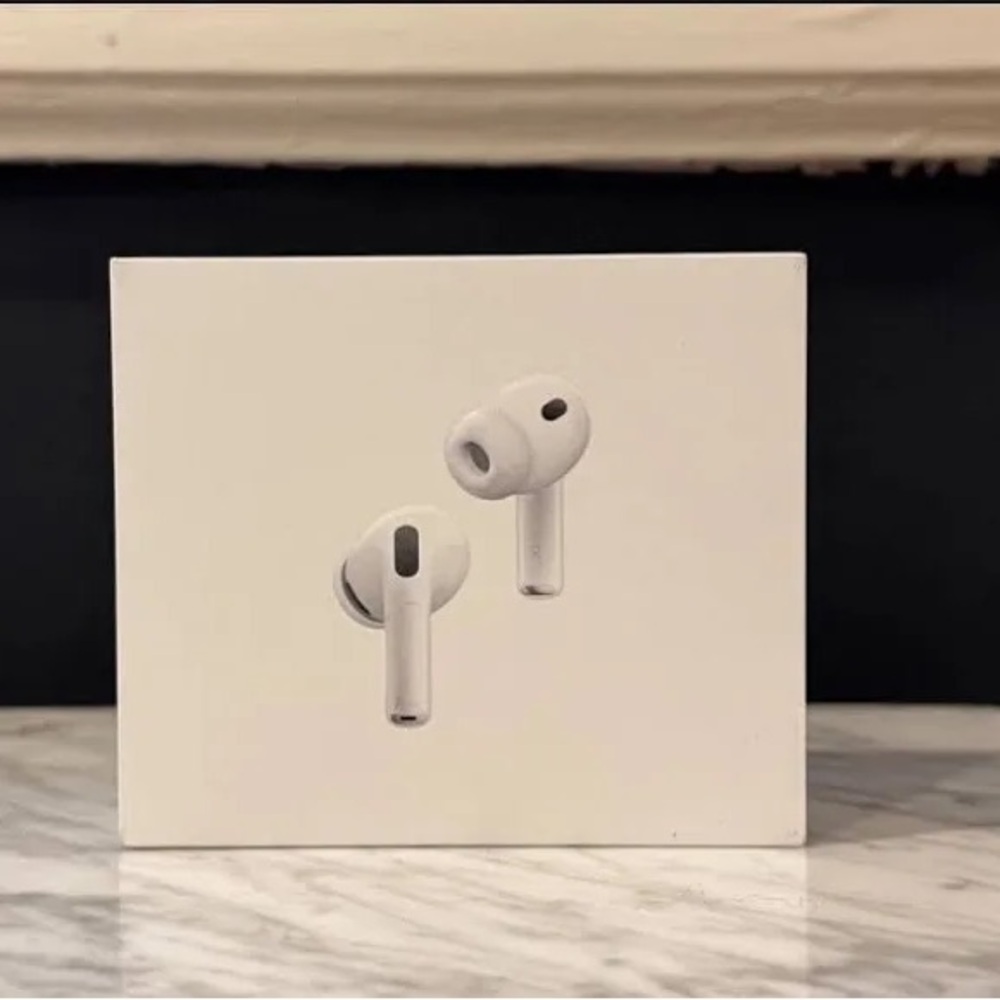 Apple AirPods Pro 3 Brand NEW